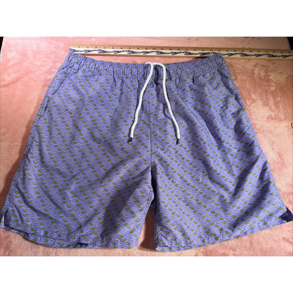 Southern Pines Men's Sz XL Swim Trunks. Skeleton Fish. Lavender.